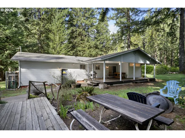 $469,900 | 56642 McKenzie Highway, Blue River, OR 97413