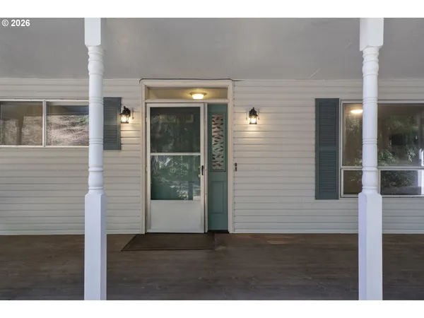 $469,900 | 56642 McKenzie Highway, Blue River, OR 97413