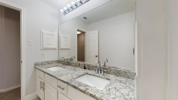$2,599 | 15319 Cobblestone Point Court, Sugar Land, TX 77498