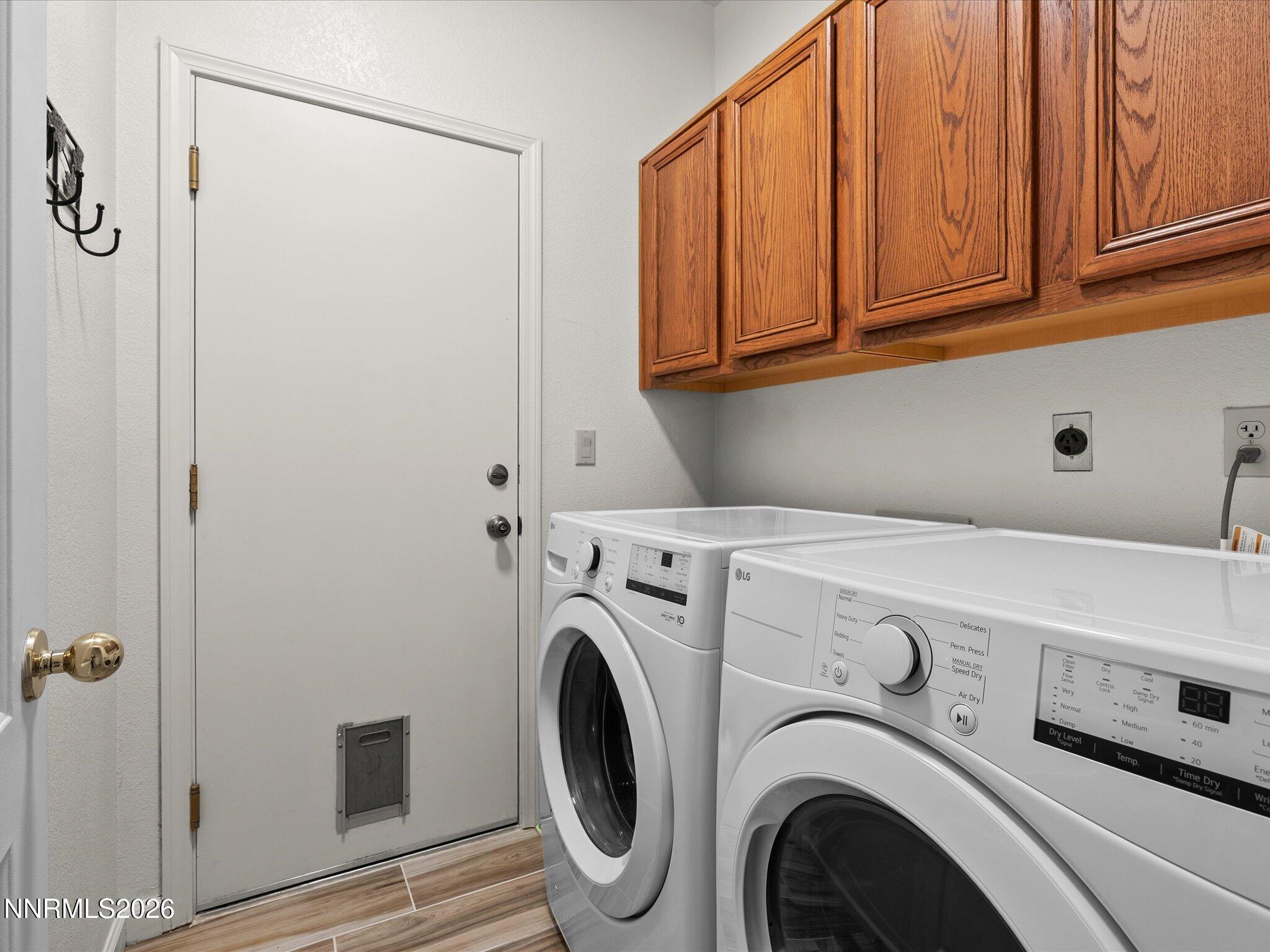 3101 Green River Drive Reno, NV 89503 - Photo 37 of 62 a utility room with dryer and washer