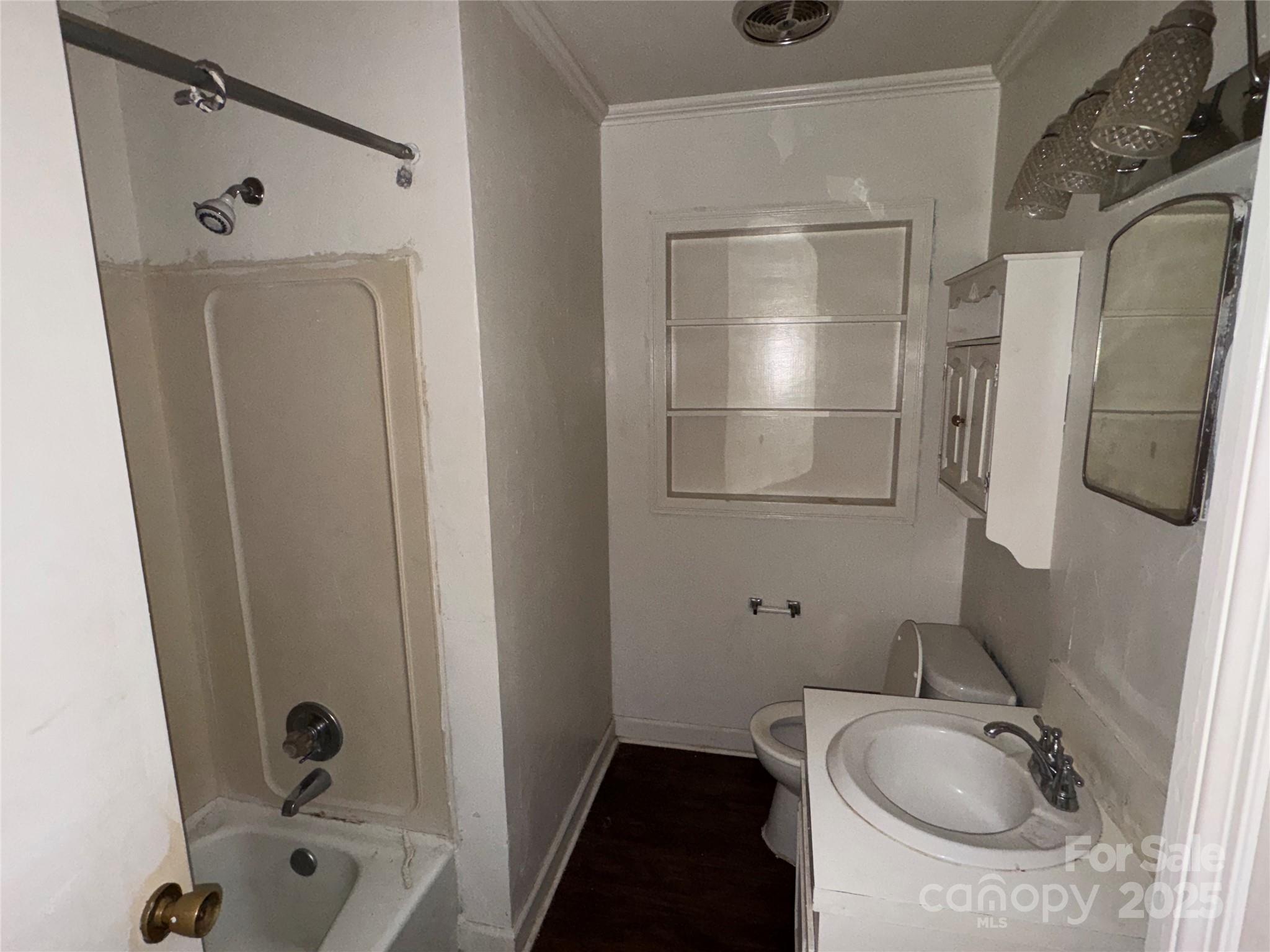 383 Isgett Circle Cheraw, SC 29520 - Photo 8 of 32