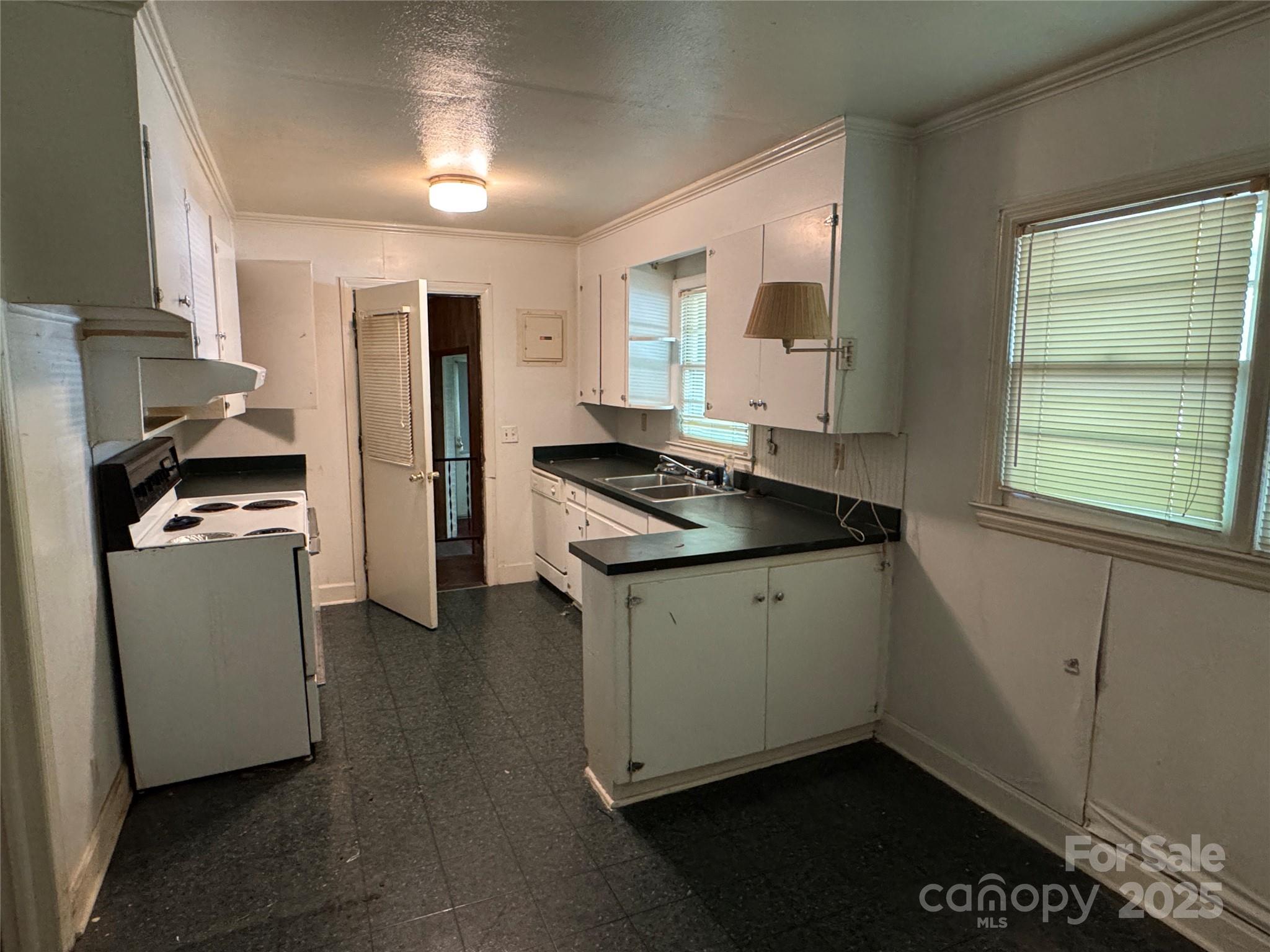 383 Isgett Circle Cheraw, SC 29520 - Photo 9 of 32