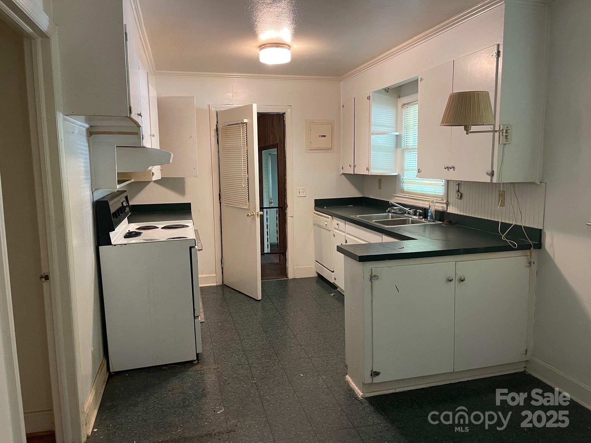 383 Isgett Circle Cheraw, SC 29520 - Photo 10 of 32