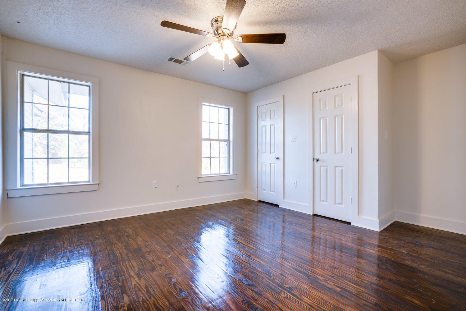 13253 Cathy Road Byhalia, MS 38611 - Photo 16 of 35 13253-Cathy-snapsold-screen-170246-14