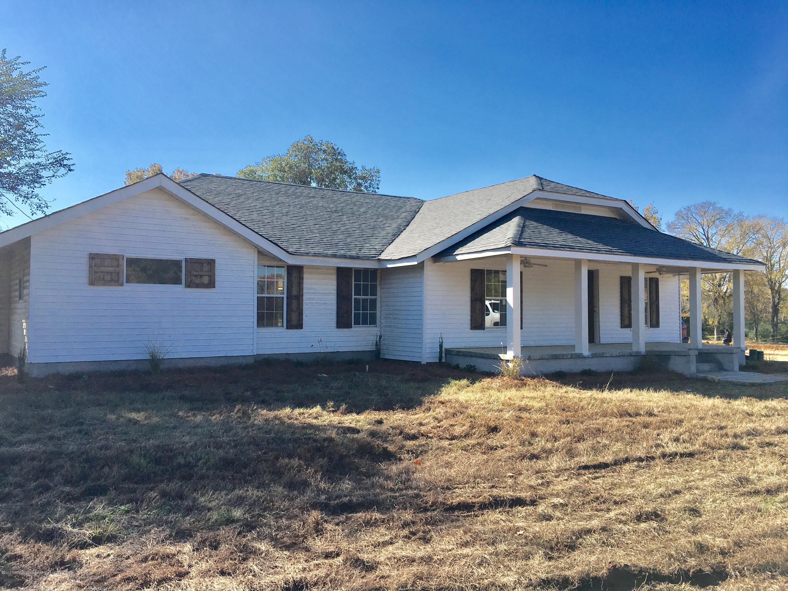 13253 Cathy Road Byhalia, MS 38611 - Photo 2 of 35 cathy9