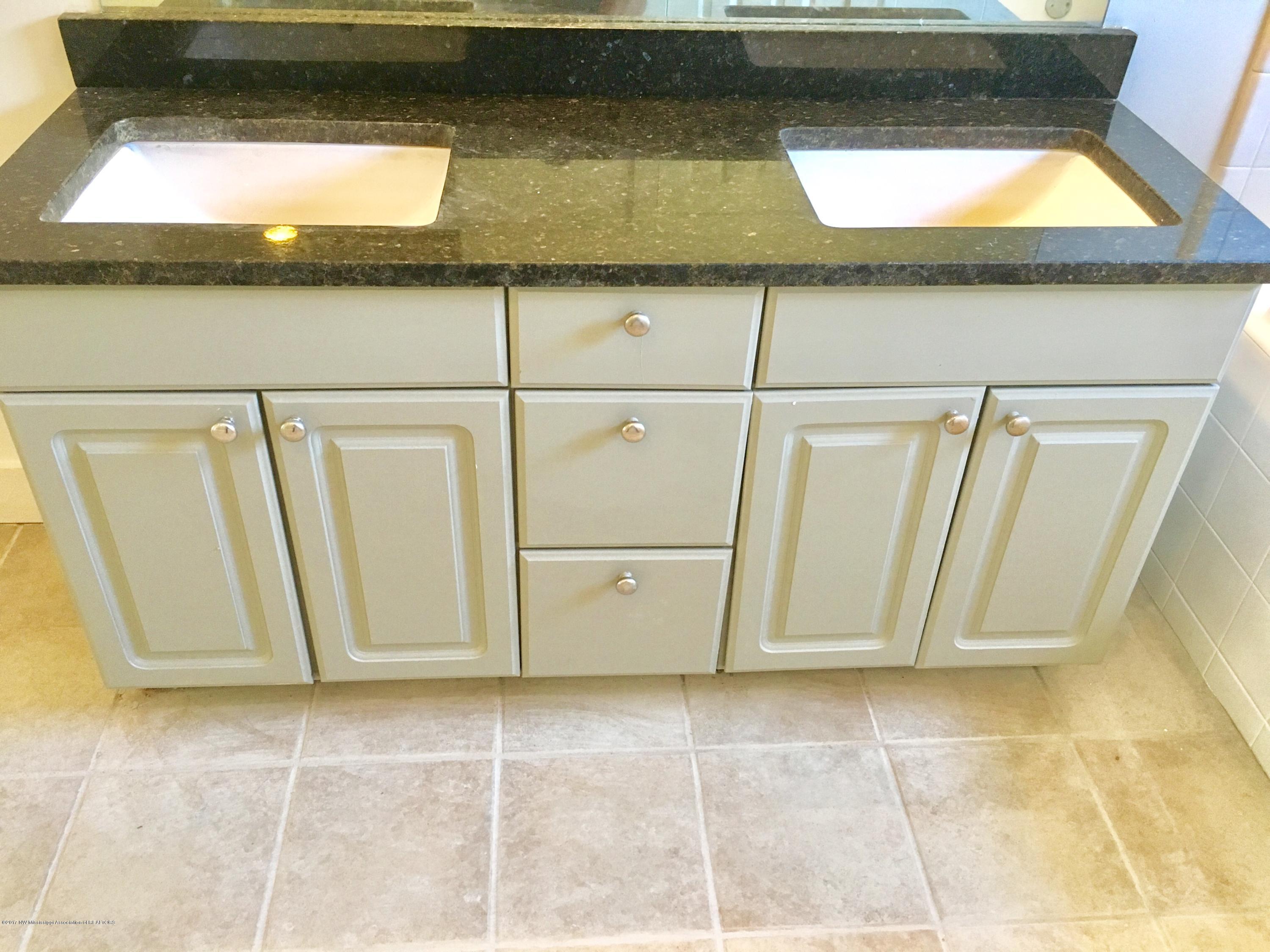 13253 Cathy Road Byhalia, MS 38611 - Photo 29 of 35 cathy4
