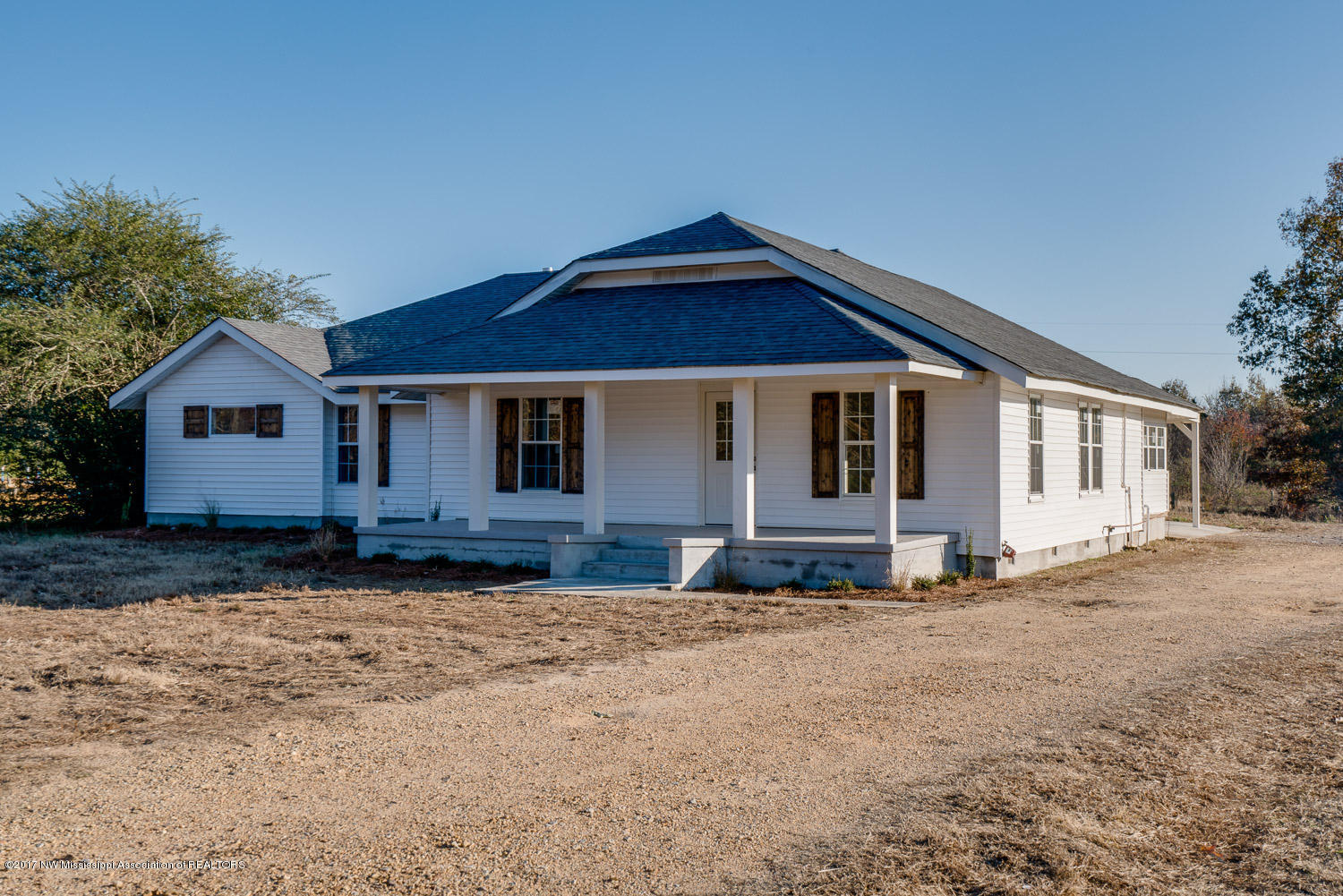 13253 Cathy Road Byhalia, MS 38611 - Photo 4 of 35 13253-Cathy-snapsold-screen-170246-2