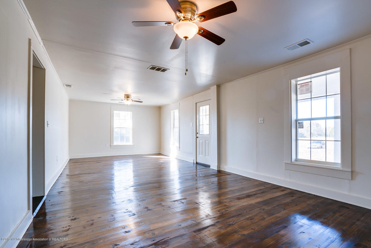 13253 Cathy Road Byhalia, MS 38611 - Photo 7 of 35 13253-Cathy-snapsold-screen-170246-5