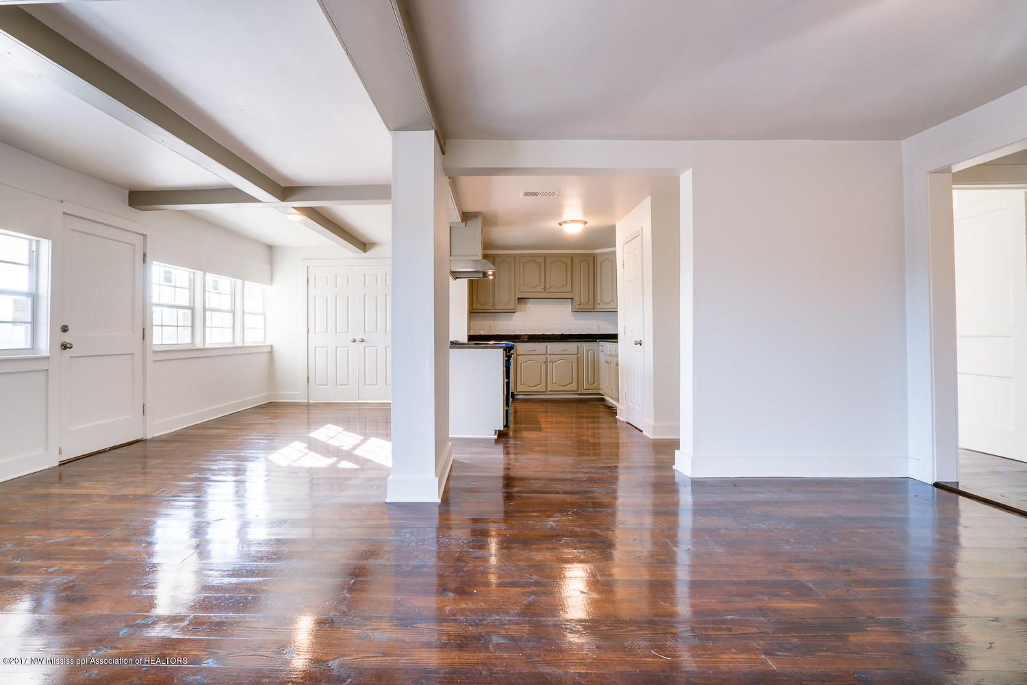 13253 Cathy Road Byhalia, MS 38611 - Photo 9 of 35 13253-Cathy-snapsold-screen-170246-7