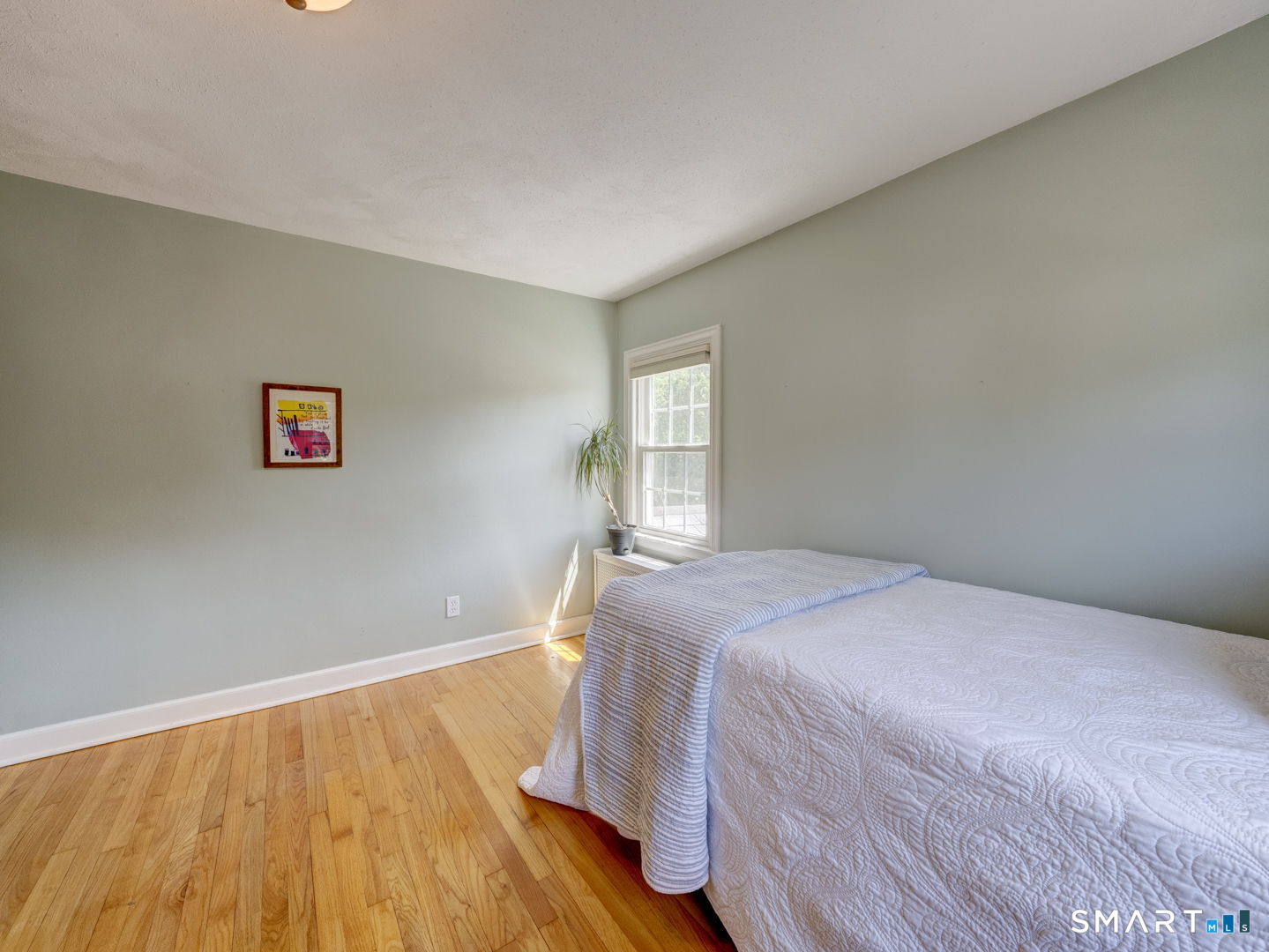 137 Green Road Manchester, CT 06042 - Photo 25 of 37