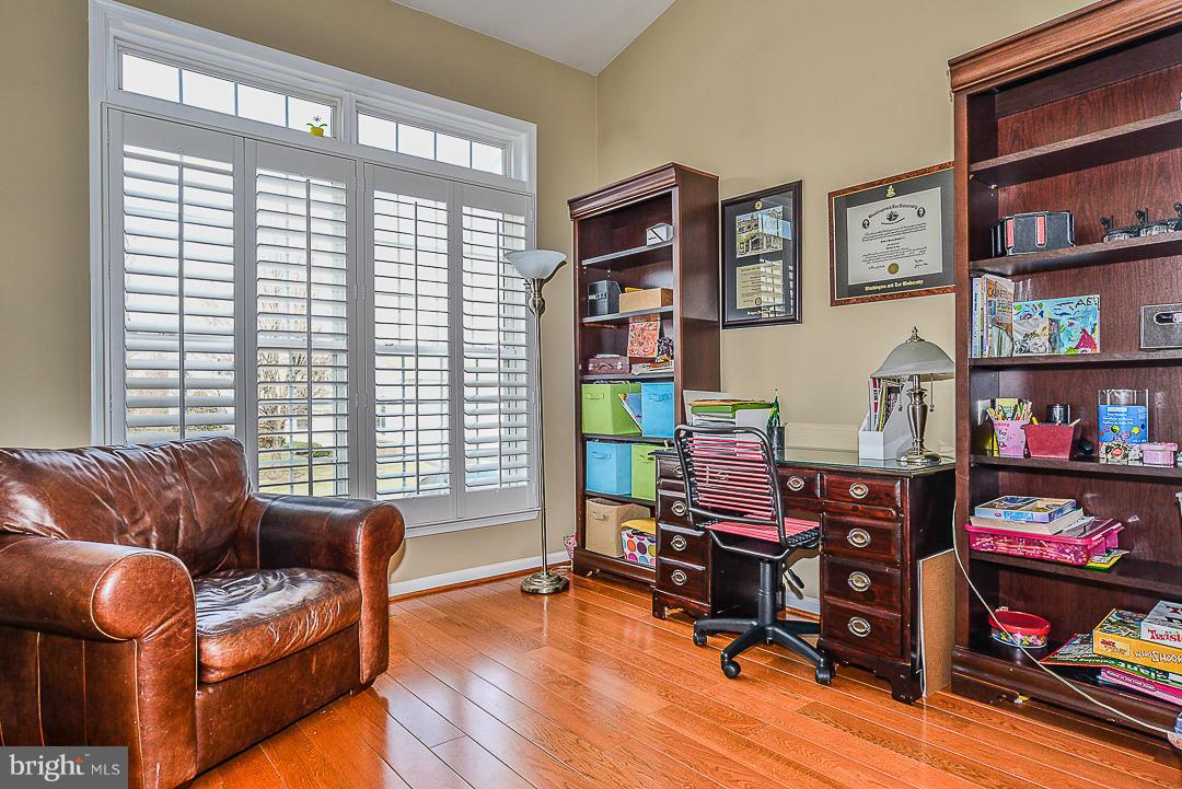 2491 Leyland Ridge Road Herndon, VA 20171 - Photo 6 of 30 Spacious study/office on main level