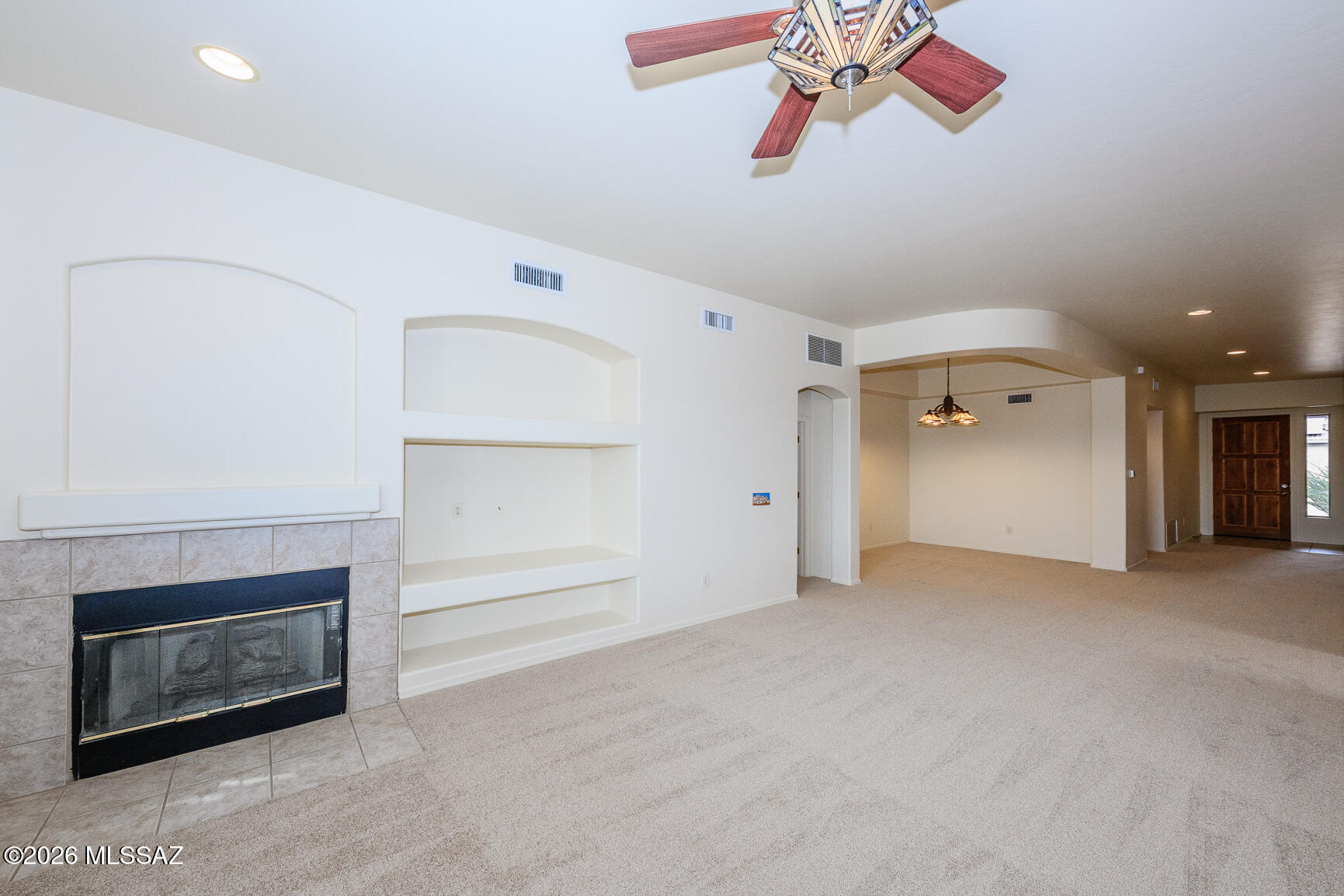 13588 East High Plains Ranch Street Vail, AZ 85641 - Photo 9 of 44 Gas Fire Place