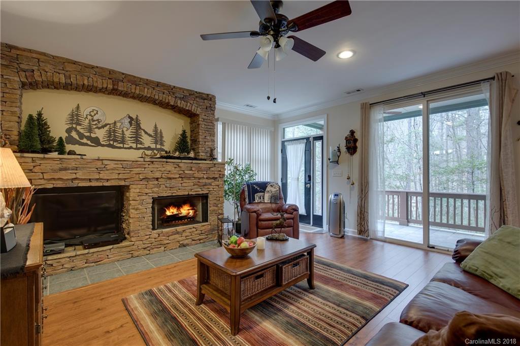 73 Ridgetop Circle, Unit 101 Brevard, NC 28712 - Photo 4 of 21 Gallery Image 4