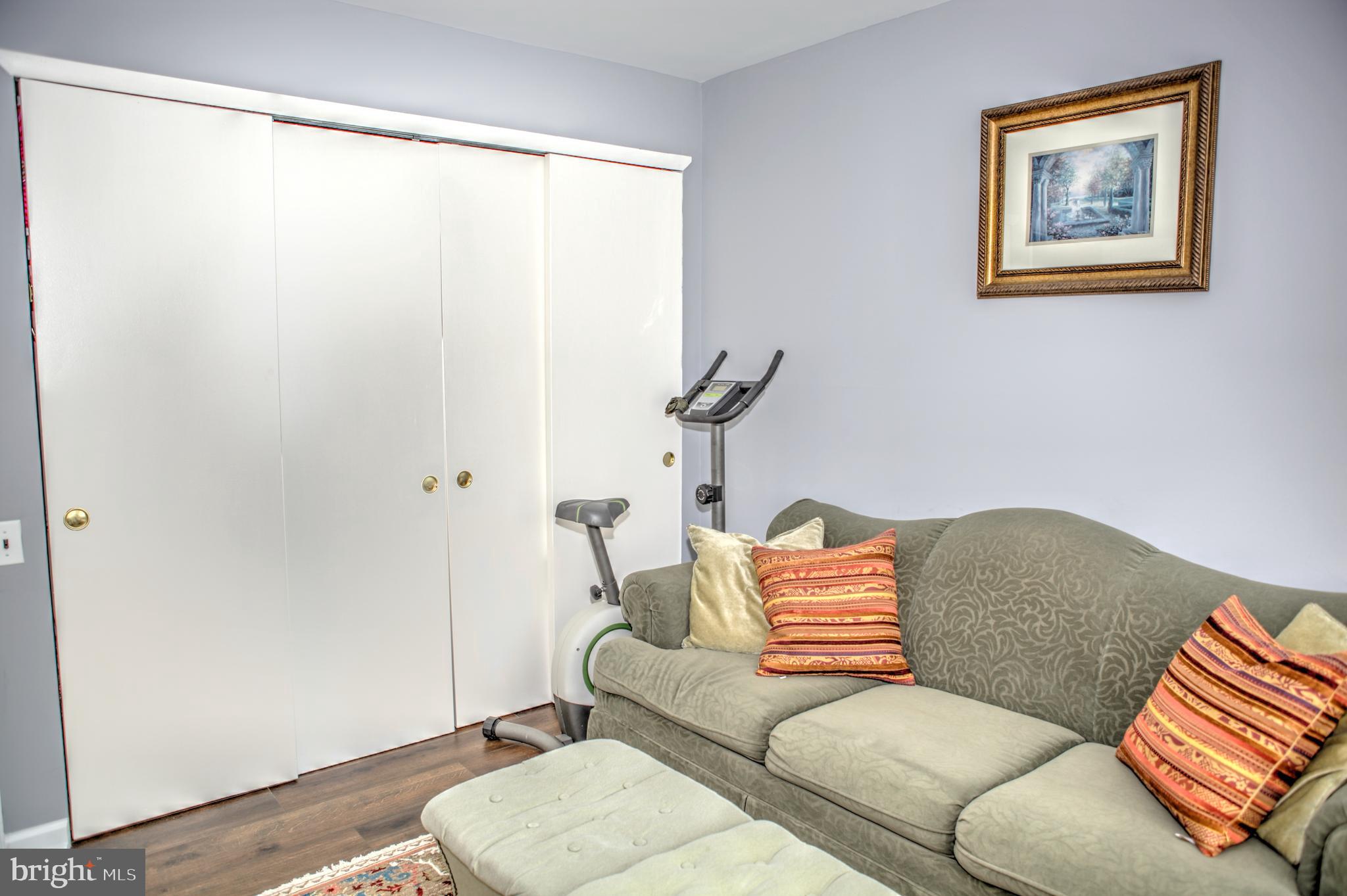 10 Canna Road Levittown, PA 19057 - Photo 13 of 34 Gallery Image 13