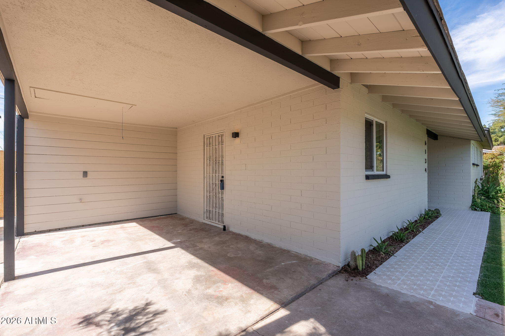 6134 North 9th Street Phoenix, AZ 85014 - Photo 34 of 36 a view of an empty room