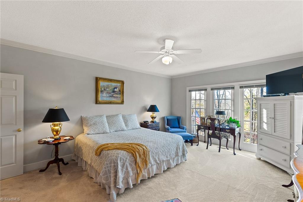 403 Cascade Drive High Point, NC 27265 - Photo 15 of 40