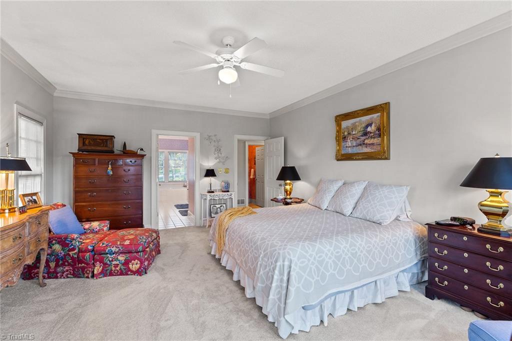 403 Cascade Drive High Point, NC 27265 - Photo 16 of 40