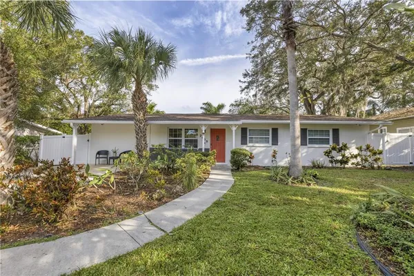 $4,400 | 2469 Waldemere Street, Sarasota, FL 34239