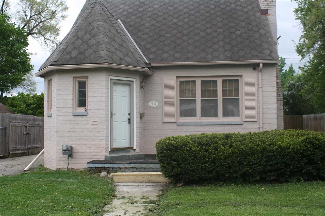 2114 Pierce Street Flint, MI 48503 - Photo 6 of 41