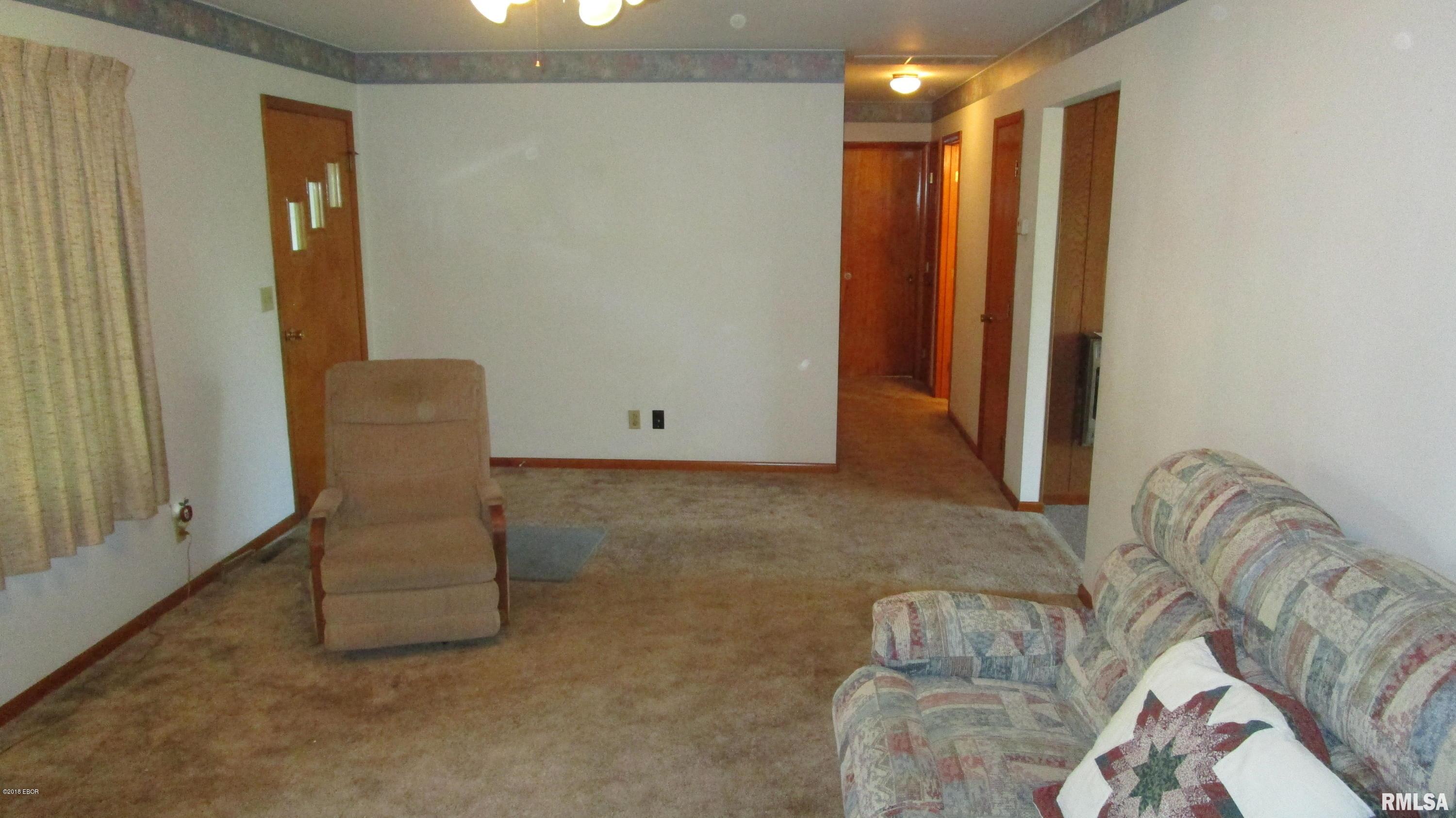 800 West 8th Street Flora, IL 62839 - Photo 22 of 50 Gallery Image 22