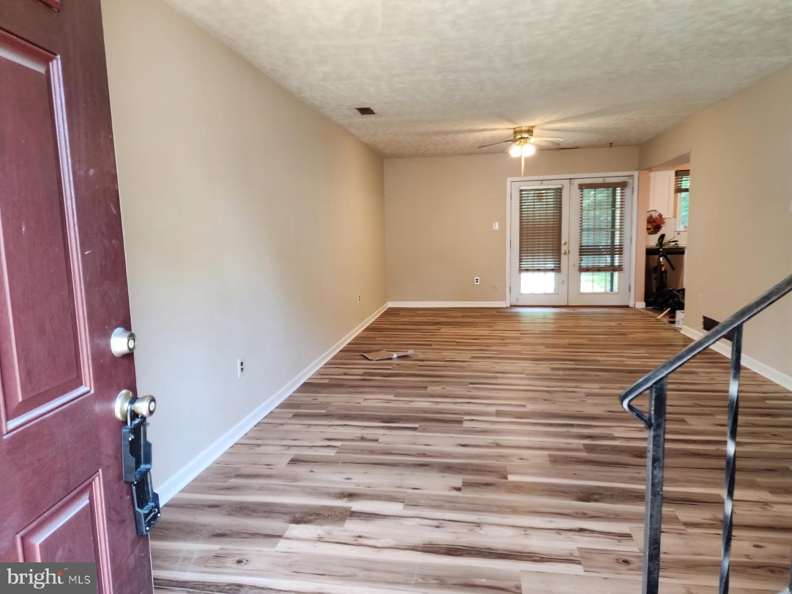 38 Desmond Run Sicklerville, NJ 08081 - Photo 2 of 28