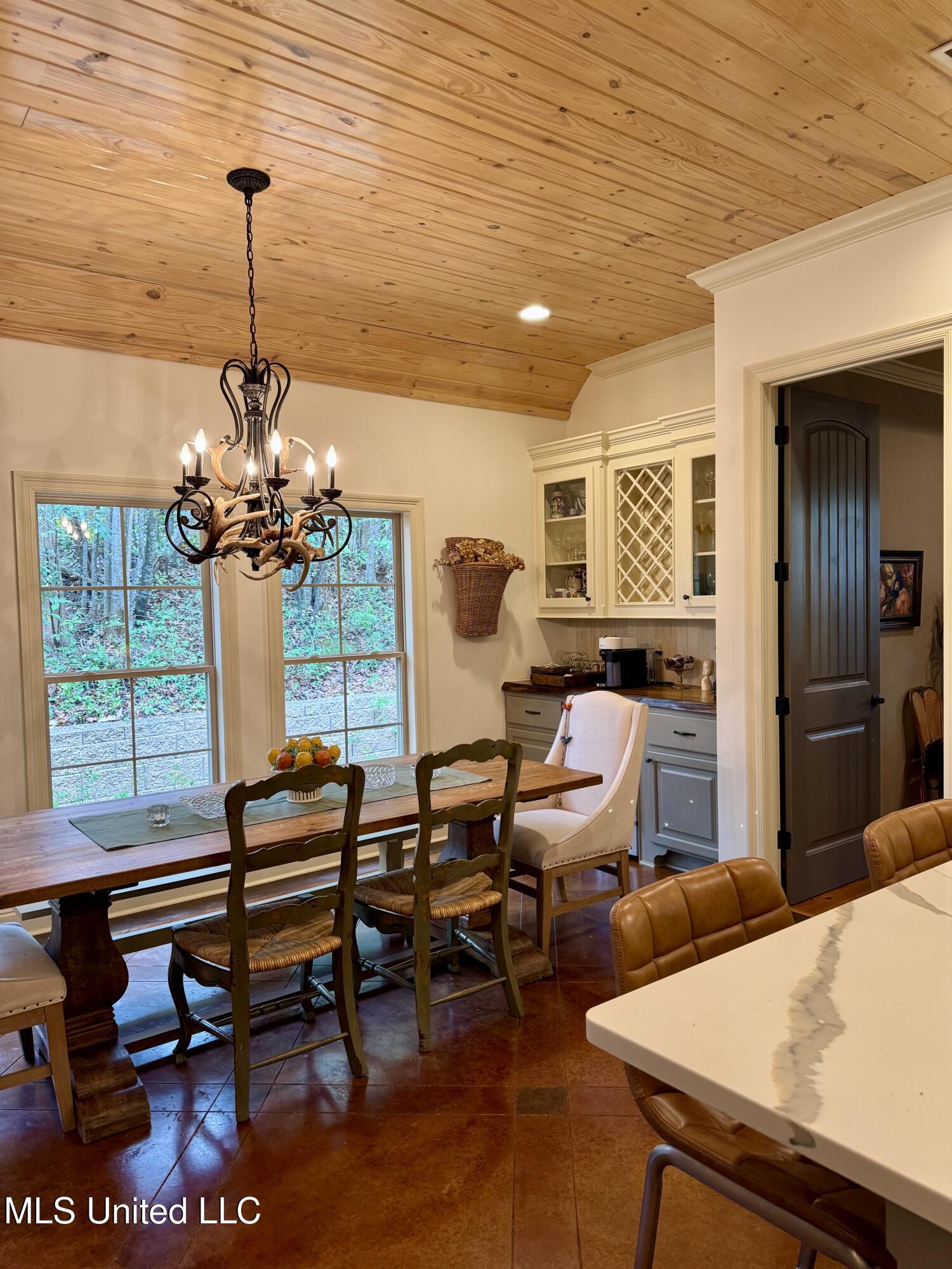 309 Winchester Road Natchez, MS 39120 - Photo 11 of 43 IMG_3007