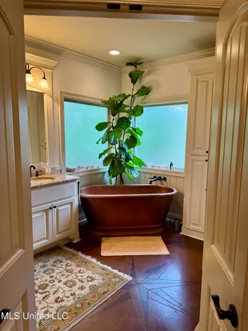 $430,000 | 309 Winchester Road, Natchez, MS 39120