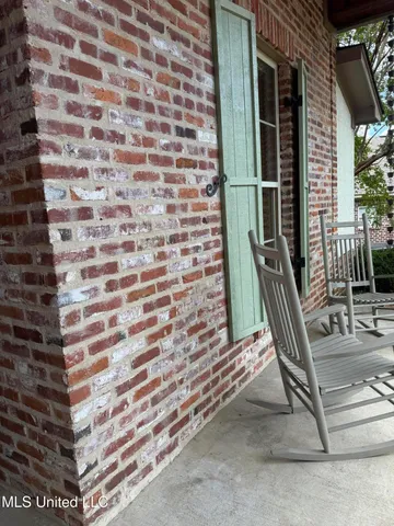 $430,000 | 309 Winchester Road, Natchez, MS 39120