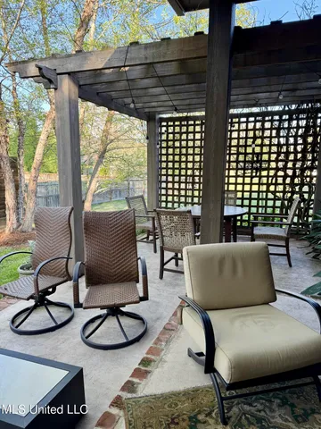 $430,000 | 309 Winchester Road, Natchez, MS 39120