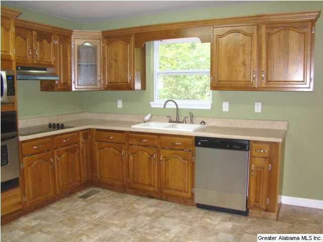 1024 Comanche Trail Anniston, AL 36206 - Photo 6 of 26