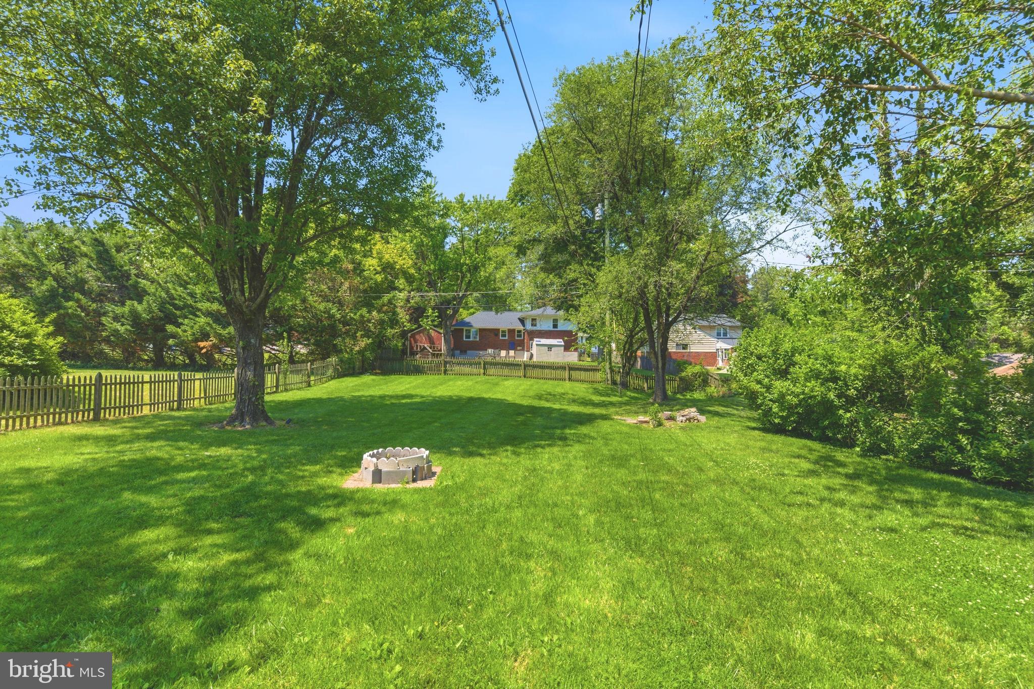 912 Shelley Road Towson, MD 21286 - Photo 27 of 27 a view of a golf course with a park