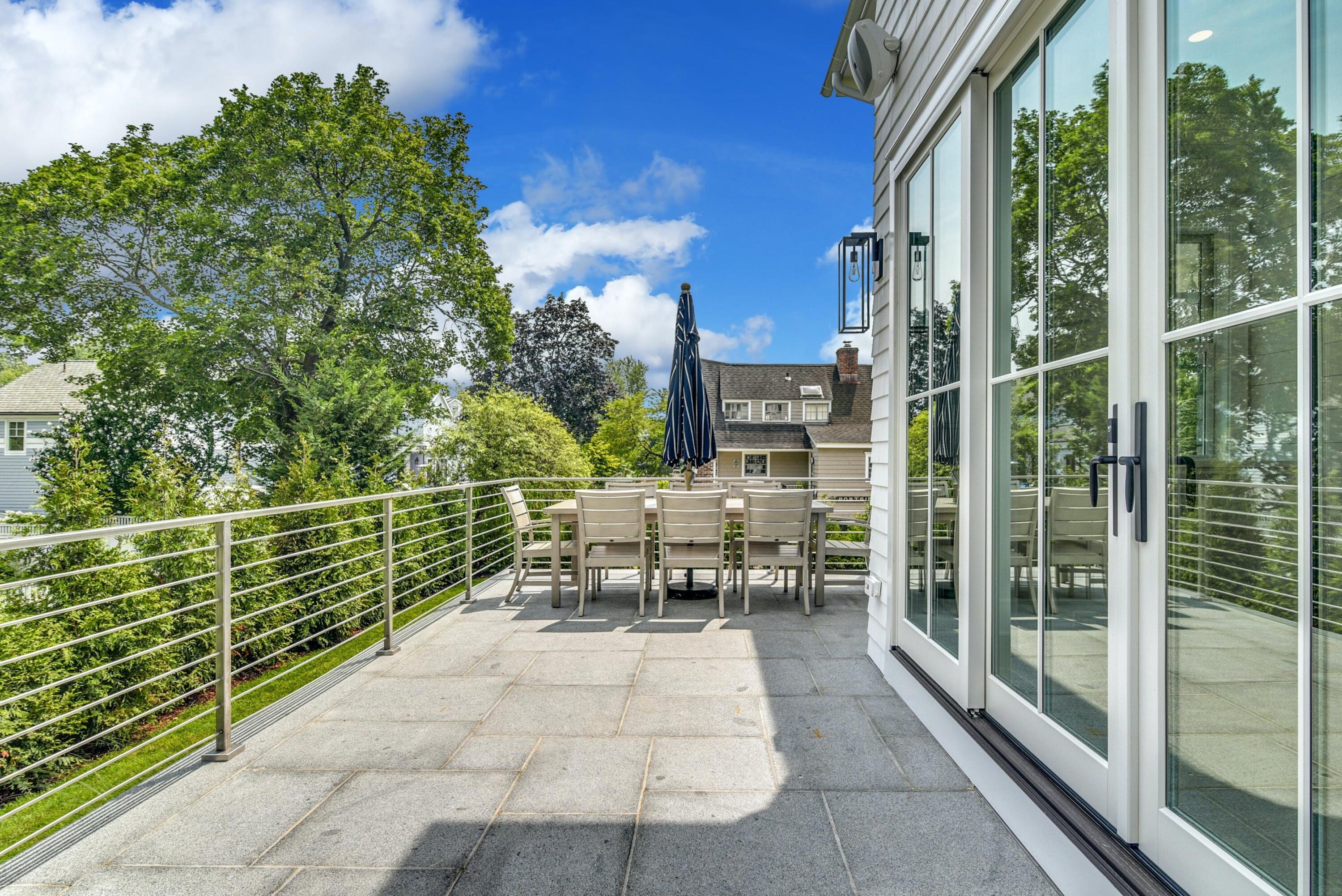 15 Waverly Road Darien, CT 06820 - Photo 18 of 36