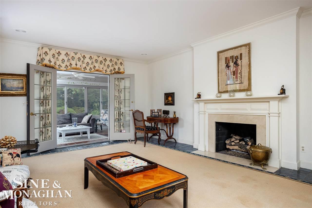 233 Merriweather Road Grosse Pointe Farms, MI 48236 - Photo 6 of 79