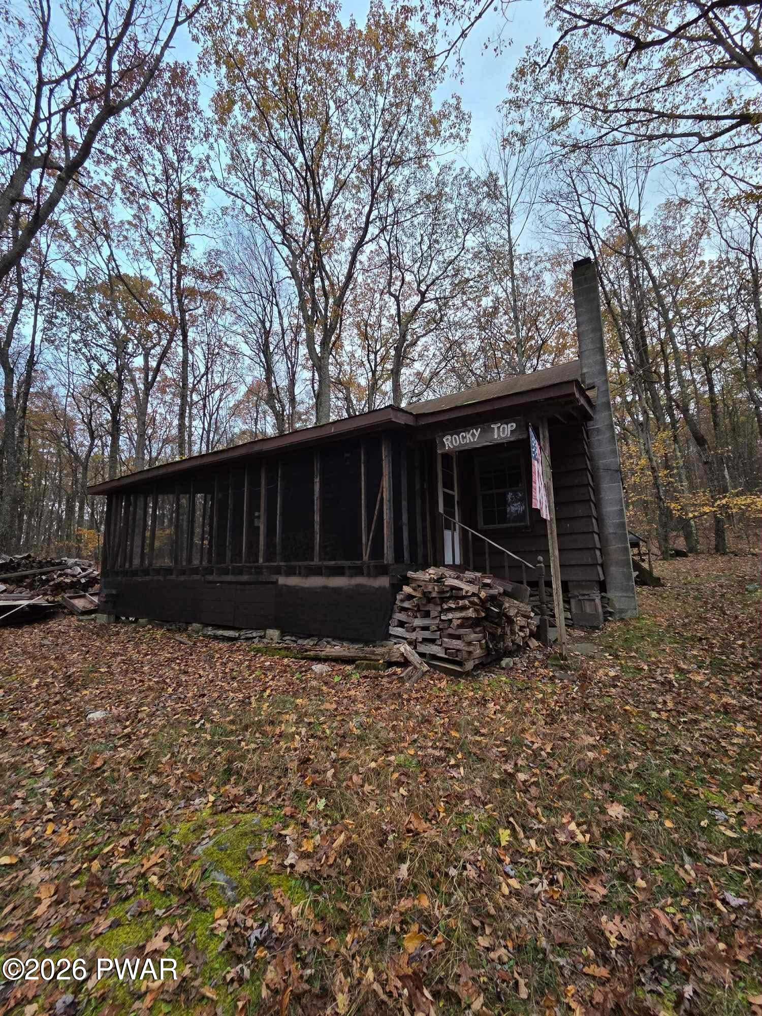 160 Five Mile Mdw Road Dingmans Ferry, PA 18328 - Photo 2 of 19