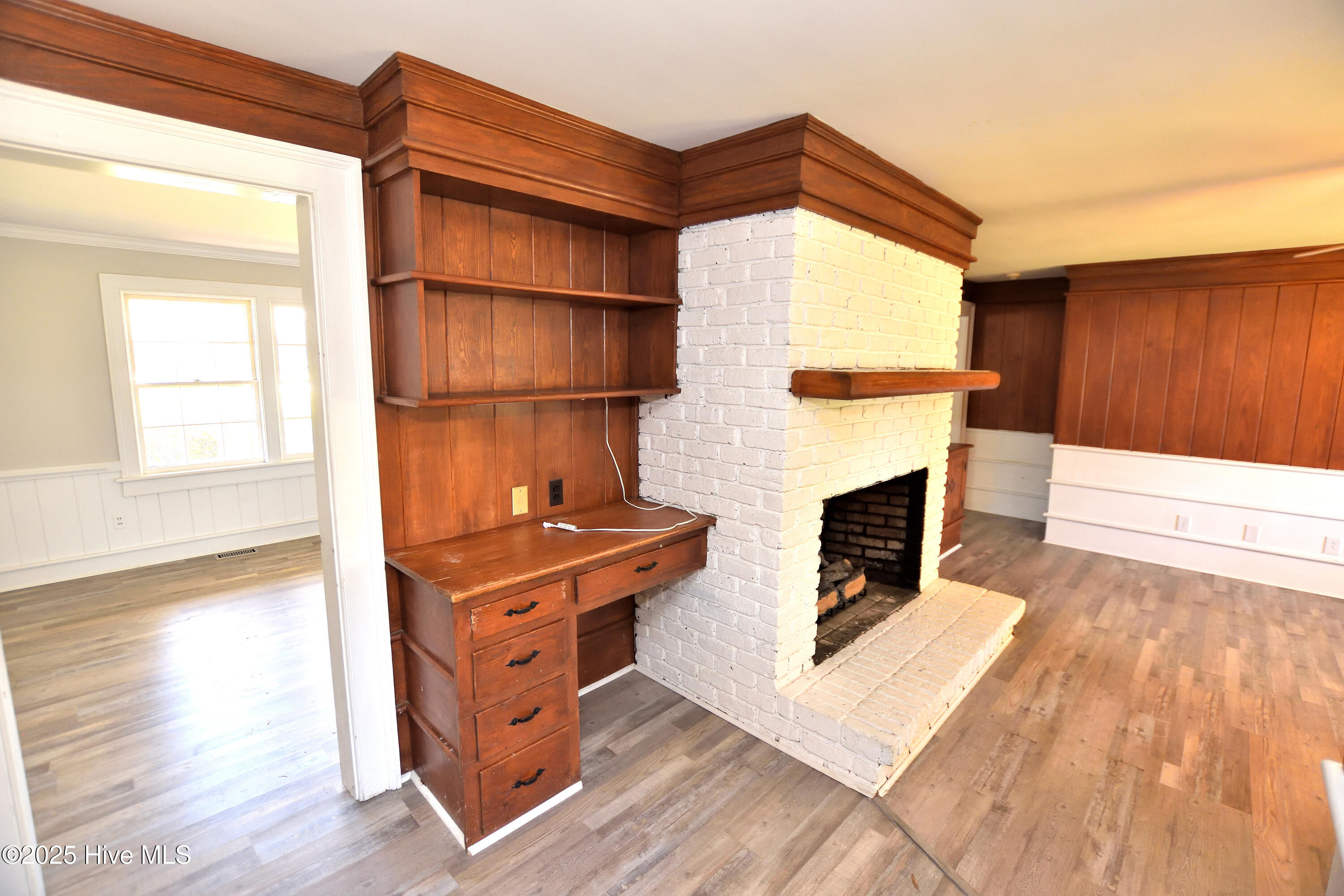 1301 Goldrock Road Rocky Mount, NC 27804 - Photo 15 of 32 Custom Built-ins