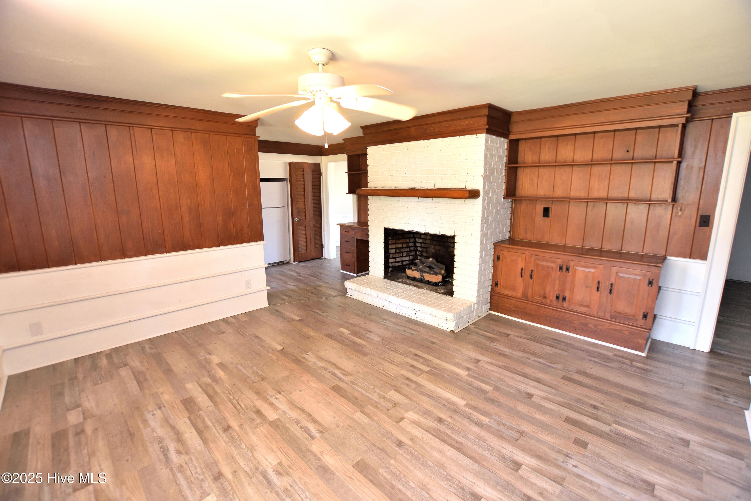 1301 Goldrock Road Rocky Mount, NC 27804 - Photo 16 of 32 Custom Built-ins