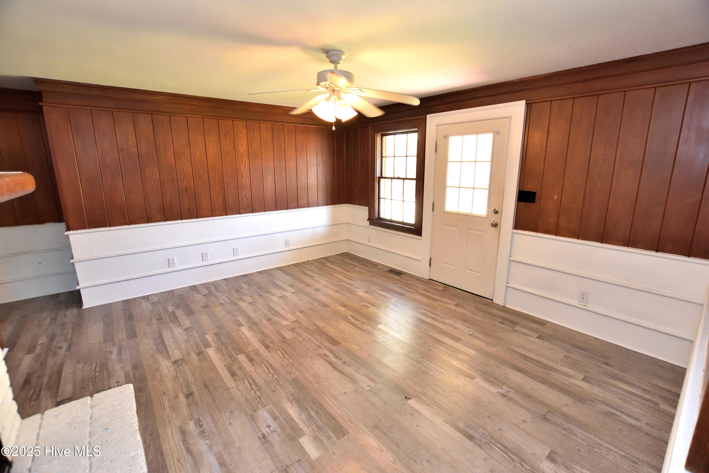 1301 Goldrock Road Rocky Mount, NC 27804 - Photo 17 of 32 Great Room