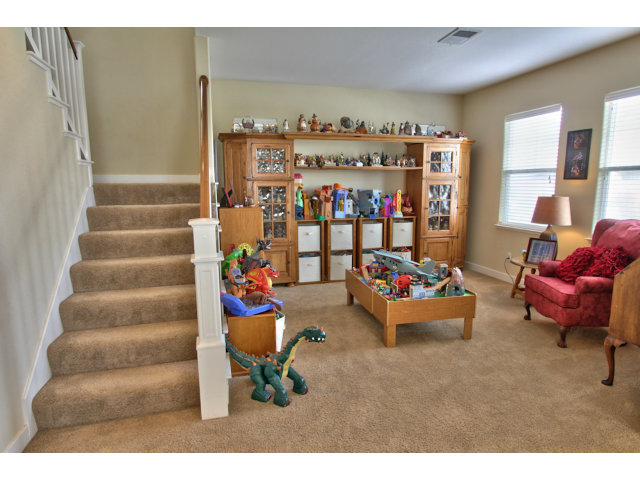 127 Fourth Street Spreckels, CA 93962 - Photo 8 of 20 a children room with toys