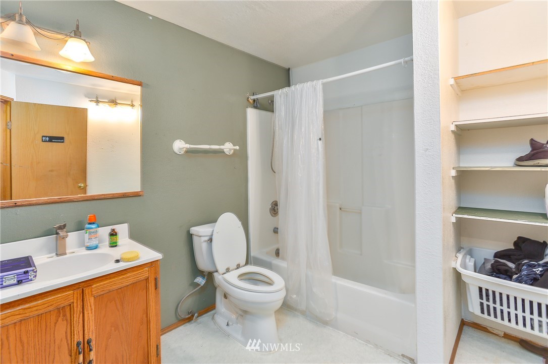 19521 6th Drive Southeast Bothell, WA 98012 - Photo 15 of 23 Gallery Image 15