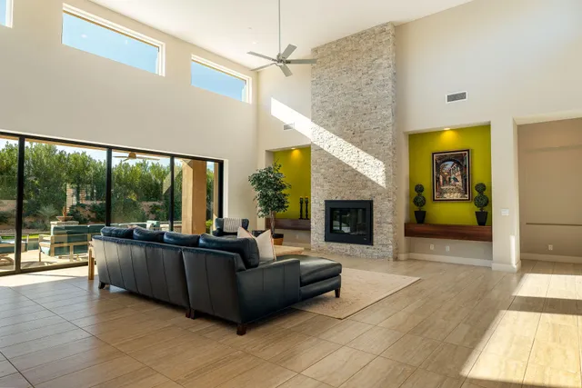 $1,950,000 | 15 Via Montagna, Rancho Mirage, CA 92270