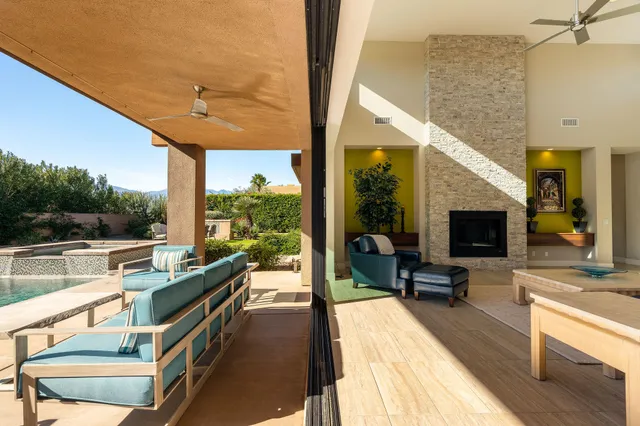 $1,950,000 | 15 Via Montagna, Rancho Mirage, CA 92270