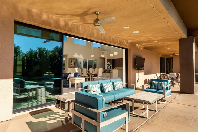 $1,950,000 | 15 Via Montagna, Rancho Mirage, CA 92270