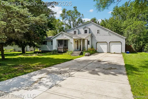 $399,999 | 3070 Reeder Road, Clarkston, MI 48346
