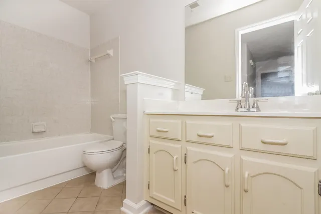 $2,190 | 8925 Walnut Forest Cove, Cordova, TN 38018