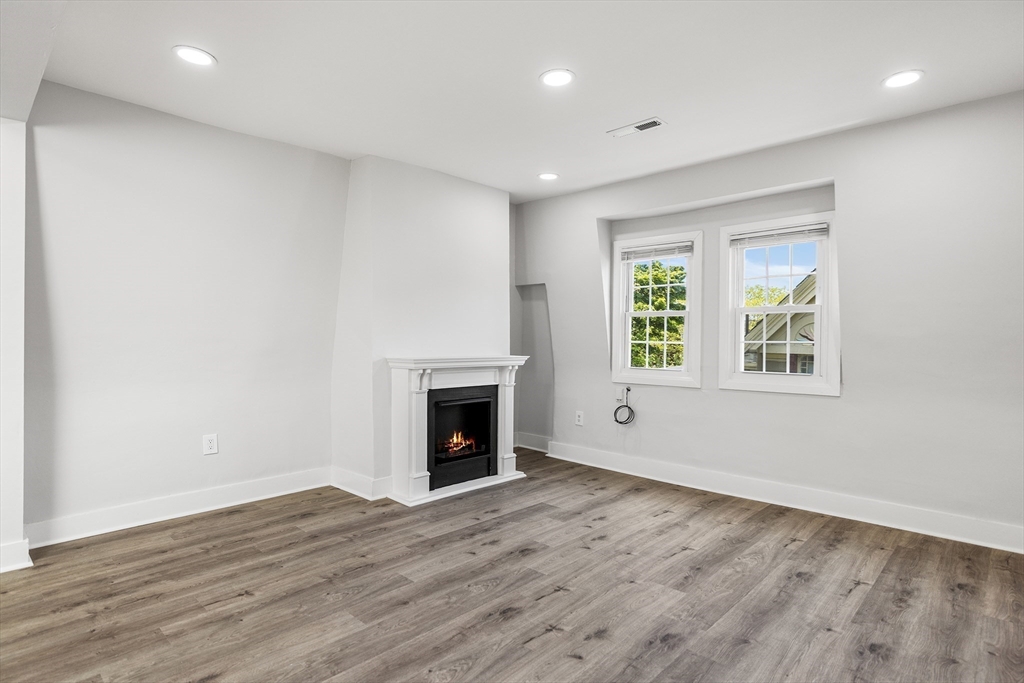 50 Perrin Street Boston, MA 02119 - Photo 26 of 35