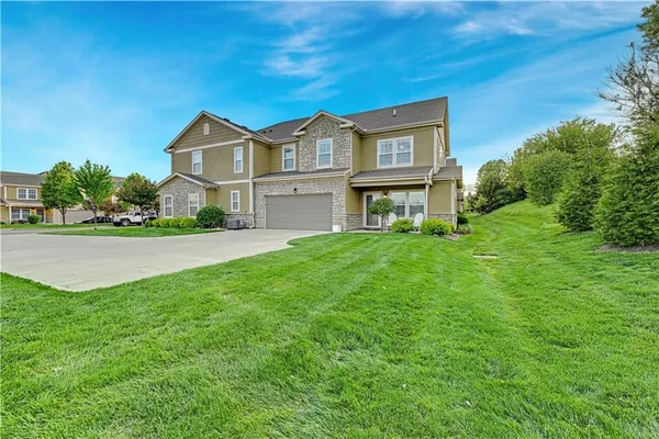 $395,000 | 16059 Fontana Street, Unit 206, Overland Park, KS 66085