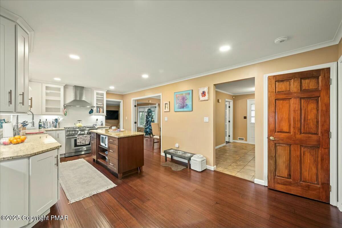 1295 Scotrun Drive Scotrun, PA 18355 - Photo 26 of 76 tempImagewV3j2t