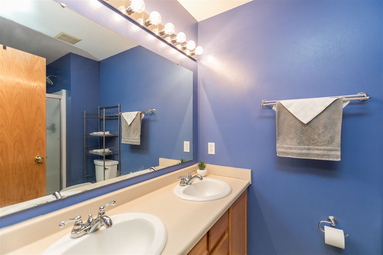 7220 Doubletree Road Northeast Cedar Rapids, IA 52402 - Photo 25 of 34 Gallery Image 25