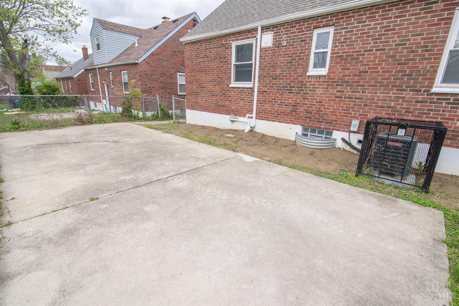523 Virgil Road Cincinnati, OH 45238 - Photo 44 of 48