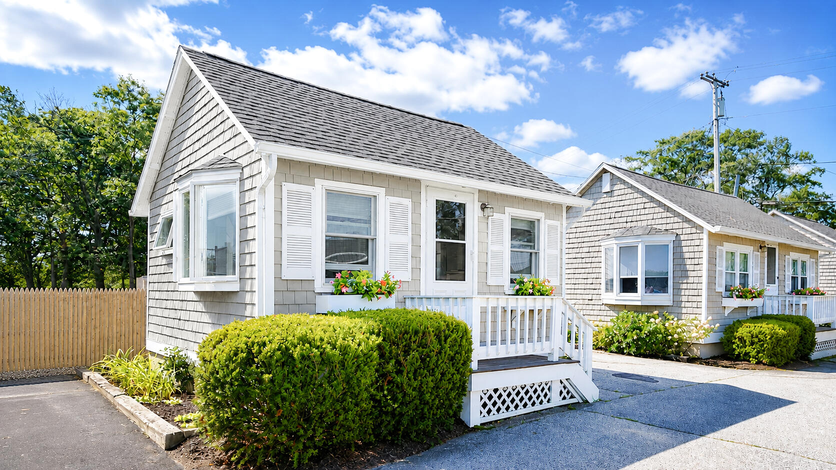 5 Dyke Road, Unit C Kennebunkport, ME 04046 - Photo 1 of 29 ChatGPT Image Aug 27, 2026, 08_25_00 AM